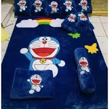 Beli karpet raspur karakter spongebob doraemon full set. Tkrpt 26 0 0 Fullset Karpet Bulu Rasfur Karakter Doraemon Uk 140x200x4 Cm Biru Muda Tikar Shopee Indonesia