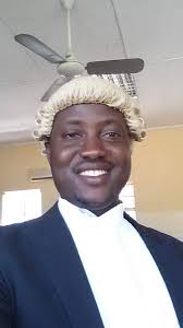 U can't escape midnight hunger U can only be lucky if there's food