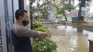 We did not find results for: Pegawai Kontrak Dpusda Meninggal Tenggelam Di Sungai Gondanglegi Kabar Malang Com