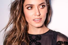 She was first brought to fame in 2003 with thirteen. Nikki Reed Beauty Into The Gloss Into The Gloss