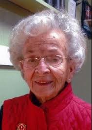 Flossie Bennett's Instagram, Twitter & Facebook