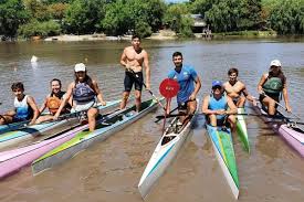 Traducir canotaje significado canotaje traducción de canotaje deporte que consiste en competir en habilidad o velocidad con canoas, piraguas o kayaks el. Esta Abierta La Inscripcion A La Escuela De Canotaje Municipalidad Gualeguaychu Entre Rios Argentina