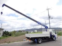 at免許で運転できるユニック車販売中 h18マツダタイタン イスズエルフoem 標準ロング 2 95t 4段クレーン ラジコン フックイン リヤジャッキ zr264 pb lkr81ar クレーン 穴堀建柱車 中古トラックを探す 大阪の再生中古トラック専門店 販売 買取 トラッ 車