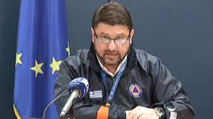 Οργή χαρδαλιά για τη μουσική και το «αντάρτικο» στην εστίαση. Freskokoyremenos O Nikos Xardalias Sthn Thleorash