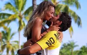 Jun 01, 2021 · un șofer drogat a lovit 15 mașini și un tramvai, în iași. Karina È™i Andrei De La Survivor S Au DespÄƒrÈ›it DupÄƒ Ce Au Stiri Botosani Ziare Botosani