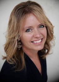 Amy Diller's Instagram, Twitter & Facebook