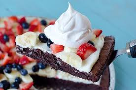 21 Different Kinds Of Dessert Pizzas To Whip Up This Weekend Dessert Pizza Recipes Food Savoury Food