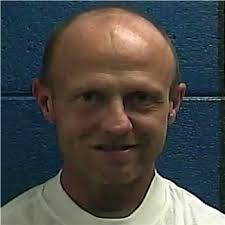 Troopers From KSP Post 11, London, Capture Wanted Fugitive In Rockcastle  County, Kentucky