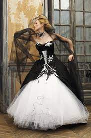 The original traditional black and white wedding dresses are modified to add charm and yet somehow glorified traditional wedding wear. 30 Ideas Of Beautiful Black And White Wedding Dresses The Best Wedding Dresses
