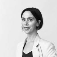 Robin Mcmillan's Instagram, Twitter & Facebook