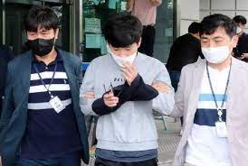 내주소랑 전번 다줄테니까 쪽지 달라해 내가 저기 변호사 연락오면 다 캡쳐해서 내번호 넘기는거 다찍어 올릴께. Grb Fomfjkottm