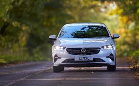Opel insignia facelift full review 2021 vauxhall insignia gsi 4x4 grand sport vs sports tourer. Vauxhall Insignia Review 2021