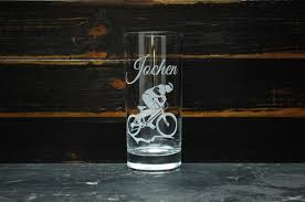 Schneiden sie den entwurf aus und legen sie ihn zur gravur unter flache scheiben oder in das hohlglas. Das Longdrinkglas Mit Gravur Kreative Lasergravuren