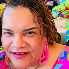 Dianne Overton's Instagram, Twitter & Facebook