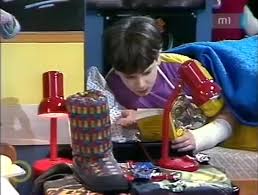 Família kft címke oldala az nlcafén. A Familia Kft Ikrei Is Imadtak A Kaland Jatek Kockazat Konyveket Nerdblog