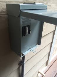 Installing hot tub wiring and the disconnect panel: Preparations To Ensure The Proper Installation Of A Sundance Spa