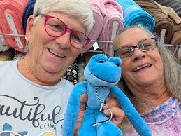 Jerome Fabrics, 1750 W 95th Street in Beverly. Anyone else remember this  place? Totally forgot about going here with my Mom (who passed in January)  in the 70's and 80's. I hated