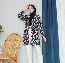 Maybe you would like to learn more about one of these? H Cardi Retro Baju Outer Wanita Cewe Cardigan Lengan Panjang Muslim Hijab Remaja Kerja Kuliah Gereja Kondangan Pernikahan Model Terbaru Bukalapak Com Inkuiri Com