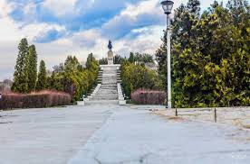 24 de jocuri de societate (board games) cu temă istorică, pentru copii mai 26, 2020. Podul Inalt De La Vaslui Din Vaslui Planiada