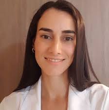 Dra. Iris Cristina Borges da Costa opiniões