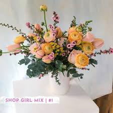 Table Tulip On Instagram We Re On Spotify We Know Nothing Soothes The Soul Quite Like Fresh Stems And A Fresh Soundtrack Ou In 2020 Tulips Know Nothing Instagram