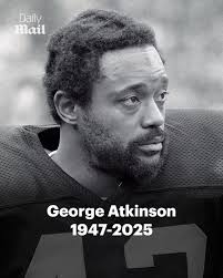 Tributes pour in for the NFL legend after years of family tragedy 💔 Read  more: https://trib.al/s0mHtC8