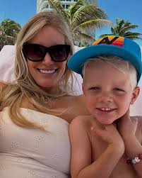 Ashley McAtee (@ashleynmcatee) · Instagram photos and videos