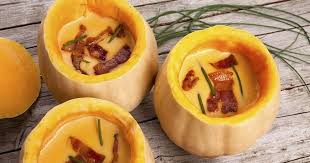 Veloutes De Mini Potimarrons Au Bacon Recette Soupe De Courge Musquee Recettes De Cuisine Noyer Cendre