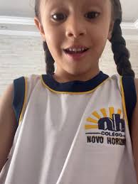 🎉✨ Hoje é dia de festa! Minha princesinha Ana Lívia está completando 5  aninhos! ✨🎉, Cinco anos se passaram desde que Deus me presenteou com essa  joia preciosa…, Ana Lívia, você é esperta, inteligente, ...