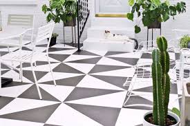 Berikut referensi gambar keramik dan ulasannya agar anda tidak salah pilih! 8 Model Teras Rumah Cantik Dengan Keramik