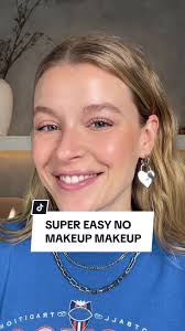 Super simple no makeup makeup look 🤌🏼✨ #lessismore #makeuproutine  #nomakeupmakeup #grwm #easymakeup #makeupforbeginners #makeupfyp  #glowymakeup #glowyskin