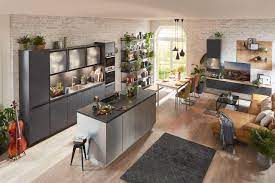 Von der diele übers wohnzimmer, speisezimmer und schlafzimmer bis küche und bad richtet mondo ihr zuhause aufs schönste ein. Kuchen Von Mondo Mobel Ehrmann