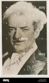 Illusionist performance hi-res stock photography and images