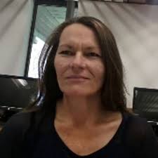 Colette Russell's Instagram, Twitter & Facebook