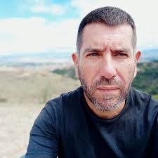 Francisco Quiles's Instagram, Twitter & Facebook