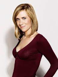 Hellogiggles A Positive Community For Women Kristen Wiig Female Comedians Kristen