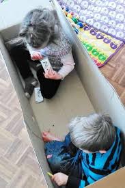 Peuter Kleuter Activiteiten 365 Ideeen Voor Binnen Ontwikkelingsgerichte Opdrachten Spelletjes En Beweeg Kinderactiviteiten Voor Kinderen Van 2 3 4 5 En Kinderactiviteiten Buitenactiviteiten Peuters Peuters