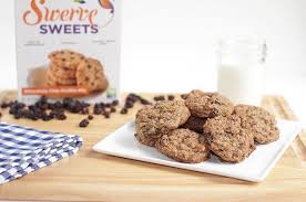 Now add milk to the mixture and make a thick paste. Raise Your Hand If You Not So Secretly Prefer Oatmeal Raisin To Oatmeal Raisin Chocolate Chip Cookies Sugar Free Oatmeal Cookies Cookies Recipes Chocolate Chip