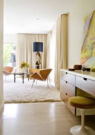 35 Bright Living Rooms With Blonde Wood Floors Chairish Blog Living Room Design Modern Mid Century Modern Interiors Mid Century Modern Living Room
