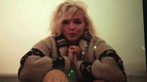 She died of a drug overdose in 1962 at the age of 36. Marilyn Monroe Intimer Blick Auf Ein Sexsymbol Gesellschaft Faz