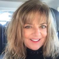 Roxanne Hamilton's Instagram, Twitter & Facebook