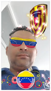 Alexander Rueda's Instagram, Twitter & Facebook