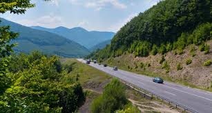 Ils sont 76% à reconnaître ne pas respecter les distances de. Non Respect Des Distances De Securite Sur L Autoroute Quelle Amende Risquez Vous
