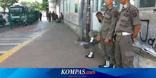 2 jt selevel pemimbin bidang 10jt semua belum. Mendengar Keluhan Satpol Pp Yang Berstatus Pegawai Tidak Tetap