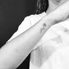 1001 ideen und inspirierende bilder zum thema rosen tattoo rosen tattoo kleine rose tattoo rosen tattoo klein. Rose Tattoo By Evantattoo Inkwellbody Rosen Tattoo Klein Einfache Rose Tattoo Kleine Rose Tattoos