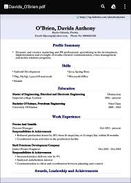 Acesse e veja mais informações, além de fazer o download e um programa que pemite que você grave e emita seu curriculum vitae com sua foto. Cv Builder