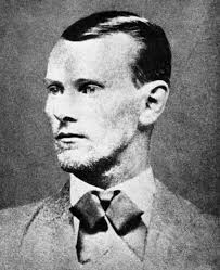 Jesse James💥 ORIGINAL NAME: Jesse Woodson James BIRTH : 5 Sep 1847  Kearney, Clay County, Missouri, USA🇺🇸 DEATH: 3 Apr 1882 (aged 34) Saint  Joseph, Buchanan County, Missouri, USA🇺🇸 BURIAL: Mount Olivet