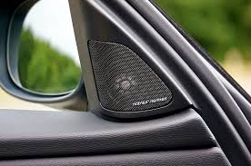Whether navigating rush hour or enjoying a peaceful sunday drive, harman kardon audio systems are expertly designed to fill your car with radiating sound that envelopes you completely. Speaker Harman Kardon Car Audio Car Auto Audio Vehicle Technology Automobile System Automotive Pikist