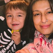 Mariah Trout (@kin9.kushh) • Facebook, Connect with friends