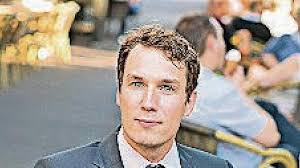 Neuss: Michael Bison